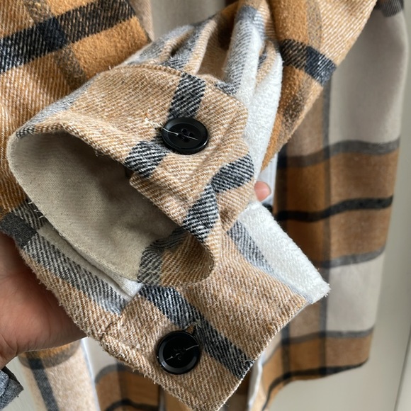 Plaid Shacket - Picture 4 of 4